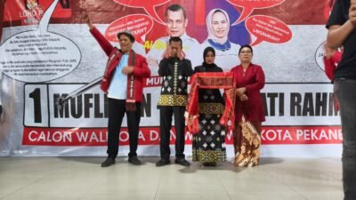 Muflihun Makin Menyala! Pemuda Batak Bersatu dan Pedagang Sumbang Dana Gelar Deklarasi