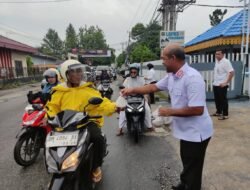 Ramadhan Penuh Berkah, Lapas Pekanbaru Gelar Pembagian Takjil Kepada Masyarakat