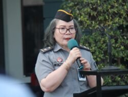 Memasuki Masa Purnabakti, Dokter Senior Lapas Pekanbaru Pimpin Apel Pagi