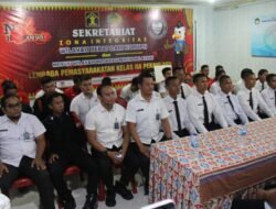 Gandeng BNN Pekanbaru, Petugas dan Warga Binaan Lapas Pekanbaru Gelar Tes Urin