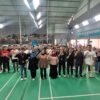 Rektor Universitas Awal Bros, Dr. Yulianti Wulandari, S.K.M., M.Kes. Meresmikan Pembukaan Badminton Cup I Universitas Awal Bros (UAB)