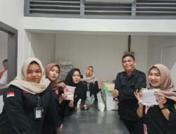 Antusias Mahasiswa KKP Melihat Kegiatan Program Kemandirian WBP Lapas Pekanbaru