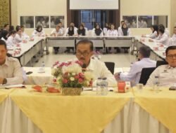 Kakanwil Ditjenpas Riau Berikan Pengarahan: Profesional, Maksimal Dalam Pelayanan Publik