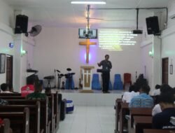 Pembinaan Rohani Nasrani di Lapas Kelas IIA Pekanbaru: Warga Binaan Jalani Ibadah Bersama