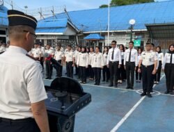 Awali Tahun dengan Semangat Baru, Kalapas Yuniarto Pimpin Apel Perdana di Lapas Pekanbaru
