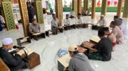Bangun Akhlak dan Ketakwaan, Warga Binaan Lapas Kelas IIA Pekanbaru Ikuti Pengajian Rutin