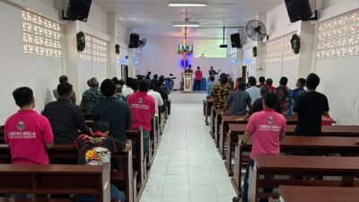 Merajut Iman di Balik Jeruji, WBP Kristen Lapas Pekanbaru Ikuti Ibadah