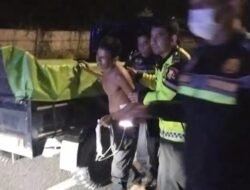 Viral..!! Supir Pickup Berkendara Dalam Keadaan Sakit, Anggota Ditlantas Polda Riau Berikan Pertolongan Menuju Rumah Sakit