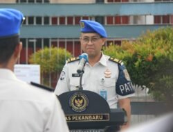 Pimpin Apel Pagi, Kasi Kamtib Lapas Pekanbaru Tekankan Disiplin dan Kesiapsiagaan Dalam Bulan Ramadhan