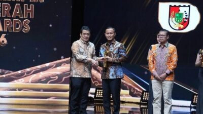 Pemimpin Daerah Award 2026, Wali Kota Agung Nugroho Terima Penghargaan Pembangunan Infrastruktur