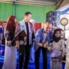 Wali Kota Pekanbaru Agung Nugroho Berikan Seragam Gratis Anak Sekolah